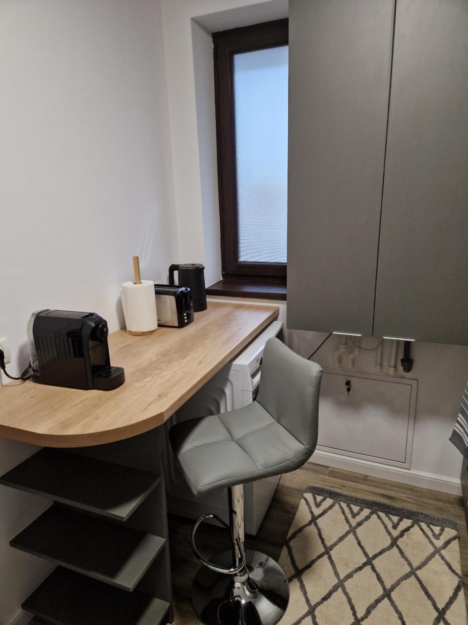 Craitelor Boutique Airport Apartment Otopeni Eksteriør billede